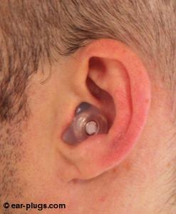  ear wearing  Etymotic ResearchER15, side view
